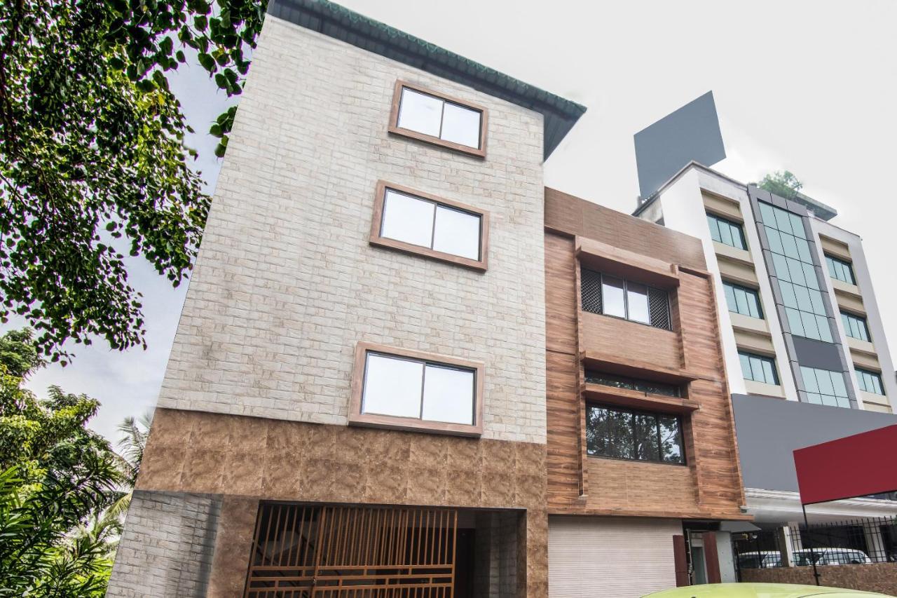 Oyo 14431 Sai Nivas Hotel Gauháti Kültér fotó