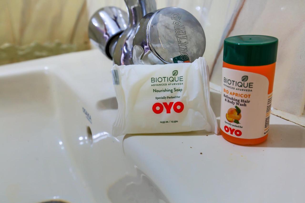 Oyo 14431 Sai Nivas Hotel Gauháti Kültér fotó